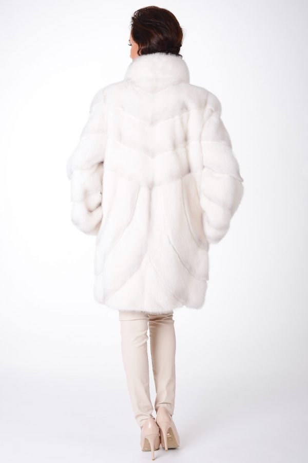 Futra 201605946 -futra_z_norek